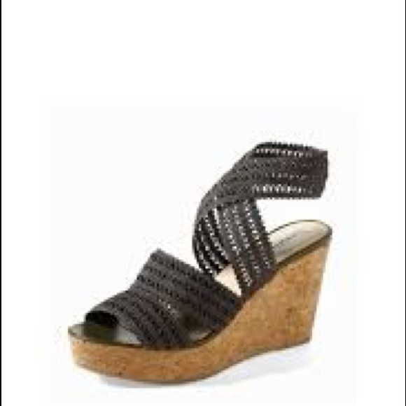 L.K.Bennett ‘Eimear’ crocheted wedge Sandal - Picture 3 of 5